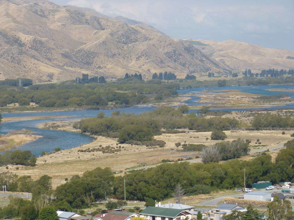Riverside B & B Kurow Exterior photo